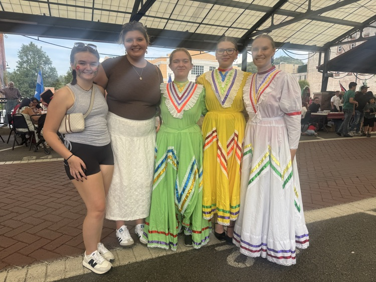 Spanish Students in Clarksburg