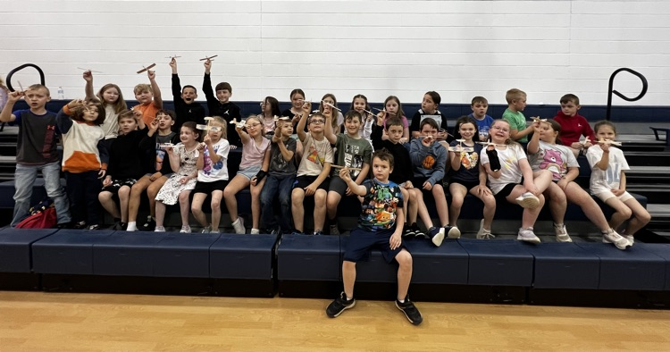 Mrs. Himes’s class with their model airplanes