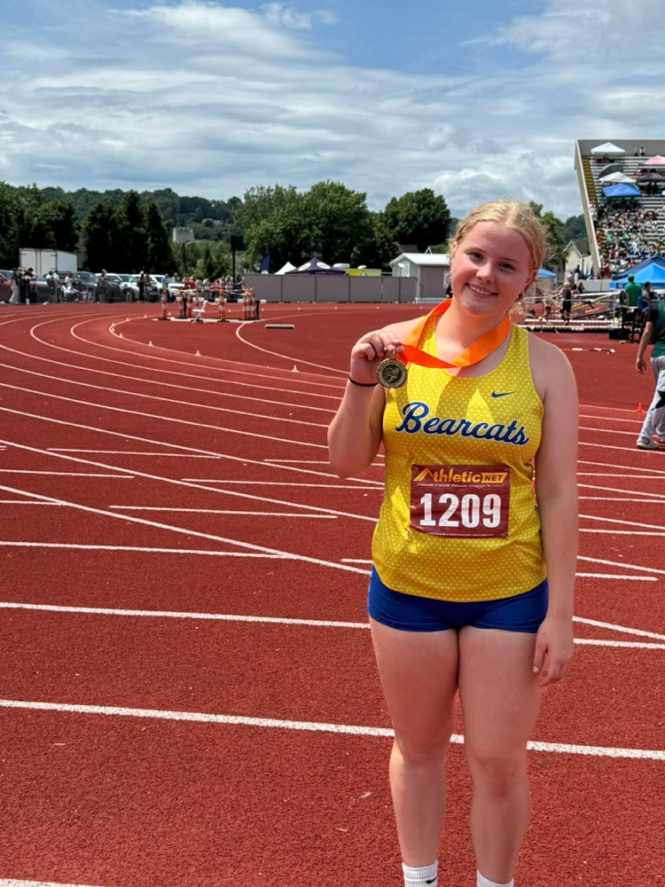 Reese Lambert with a 6th Place win in Discus! 