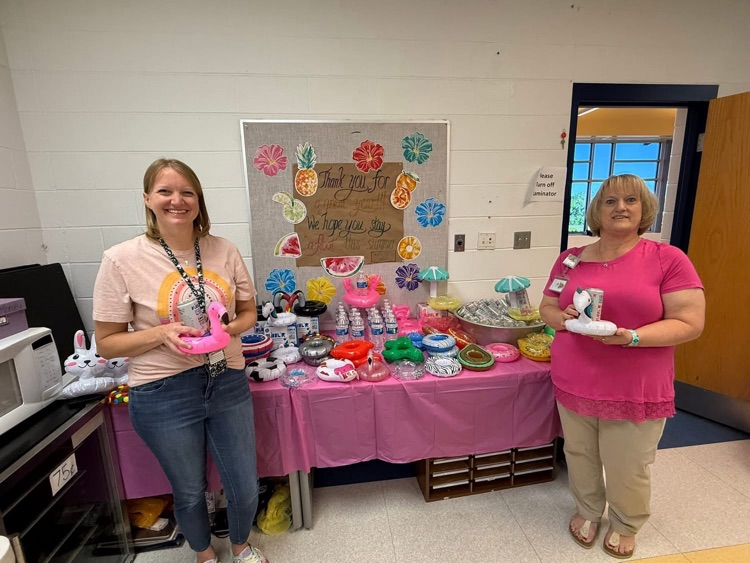 two teachers with Bubbl’r sparkling water and floats