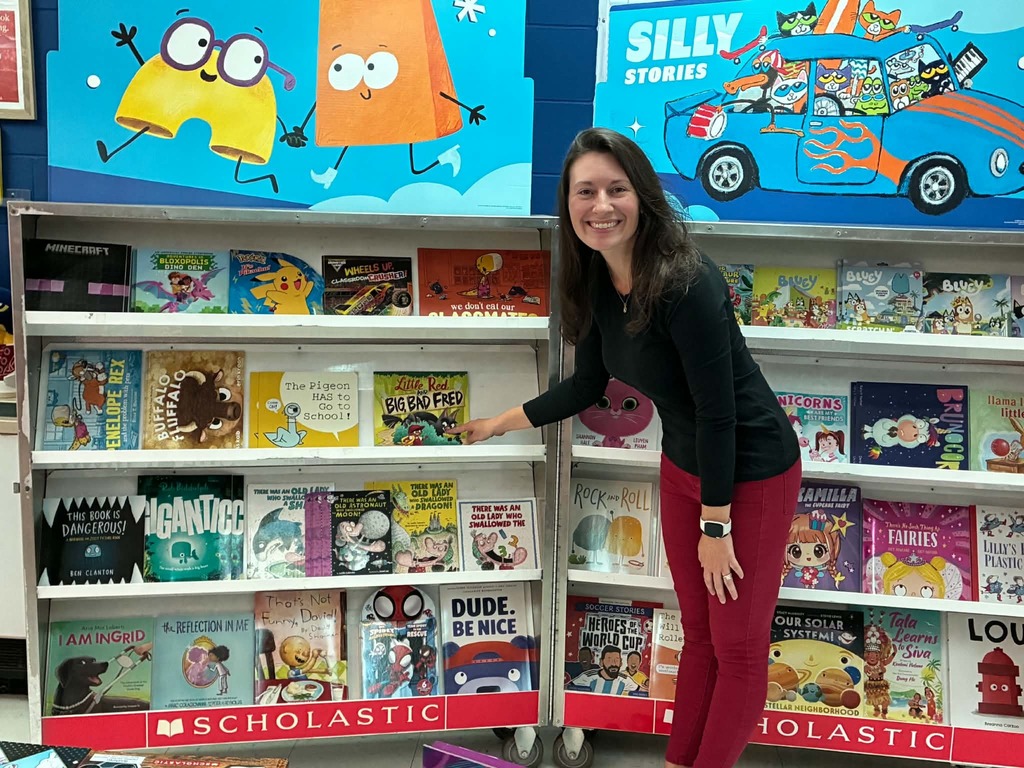 Author visited AJ book fair