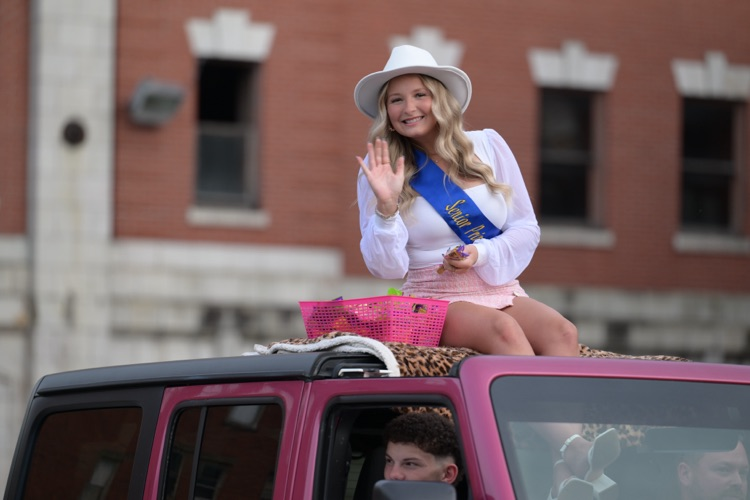 Bailey Murphy - Senior Princess 
