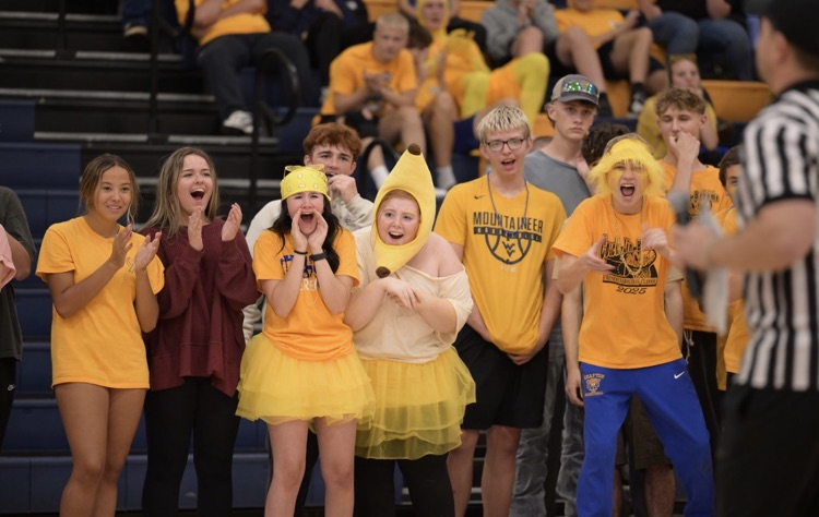 PHOTOS OF STUDENTS AND STAFF FROM THE GRAFTON HIGH SCHOOL THUSE 