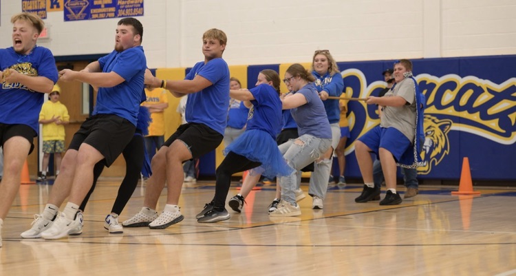 PHOTOS OF STUDENTS AND STAFF FROM THE GRAFTON HIGH SCHOOL THUSE 