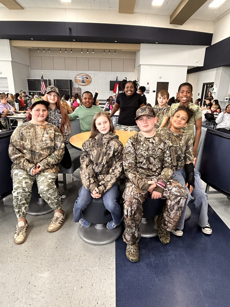camo
