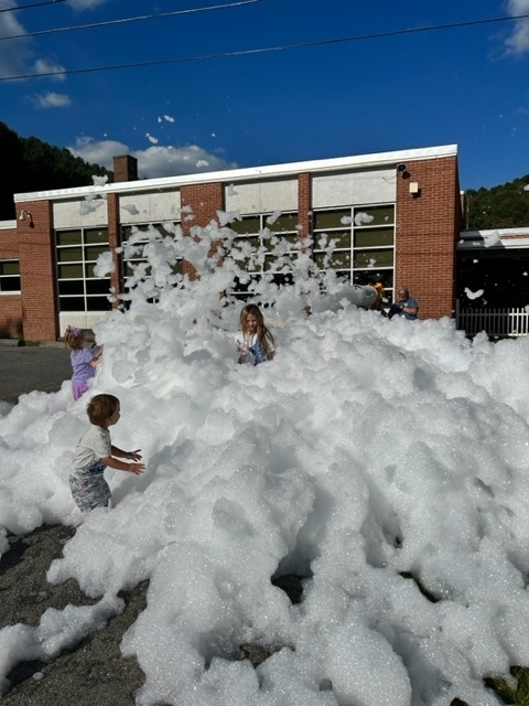 foam at RES 