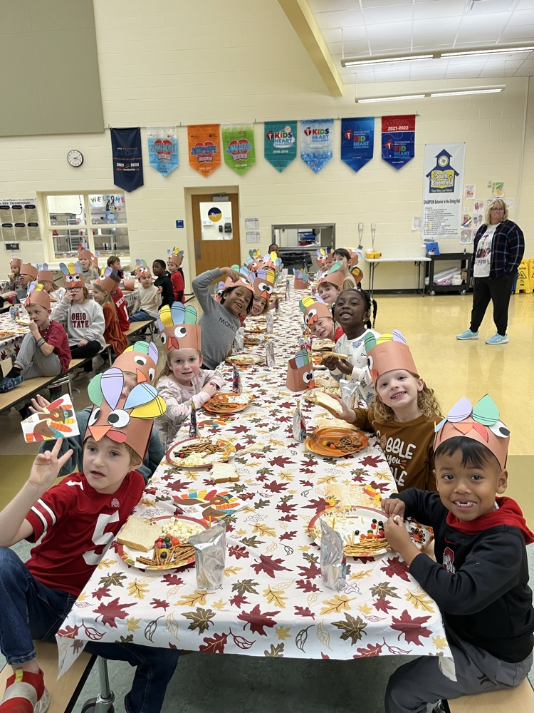  Charlie Brown Thanksgiving 