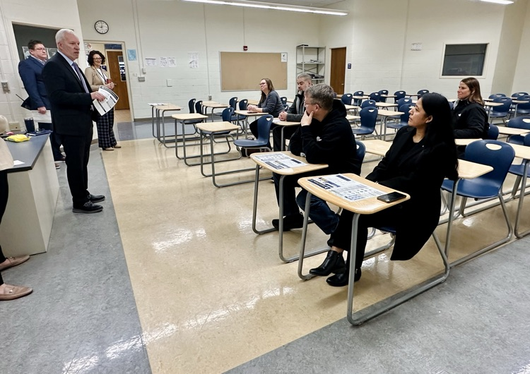 TVHS 8th grade parent tour