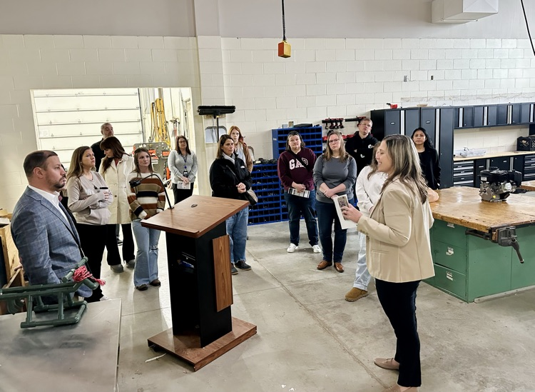 TVHS 8th grade parent tour