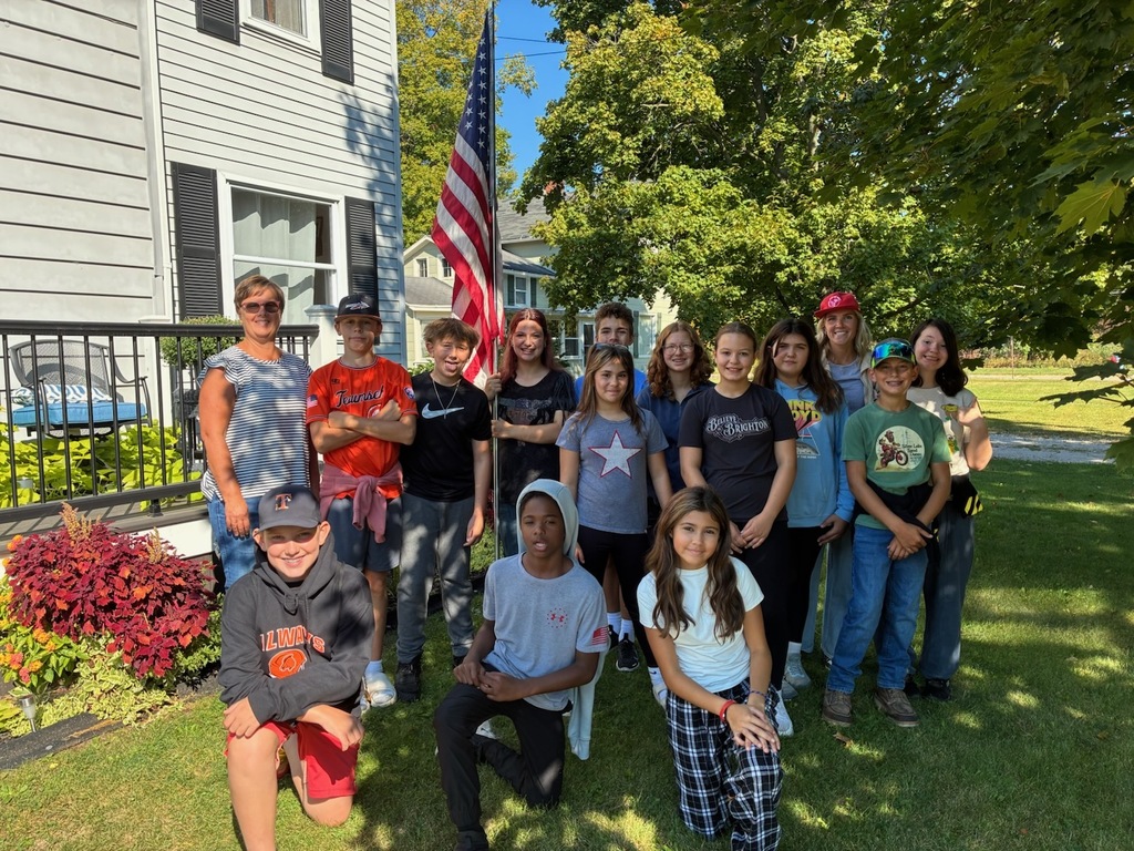 🇺🇸 Community Pride in Action! 🇺🇸 Huge thanks to our amazing 7th graders who recently volunteered to help take down flags as a way to show honor and respect for the fallen heroes throughout our community! These students partnered with the Tecumseh Kiwanis Club to show their civic spirit and keep our neighborhoods looking great. We appreciate Mrs Funchion, their English teacher and Mrs Garner, a retired Math teacher for helping.  It's inspiring to see young people stepping up to serve their community. Way to go, students! 👏  #OneTribe 