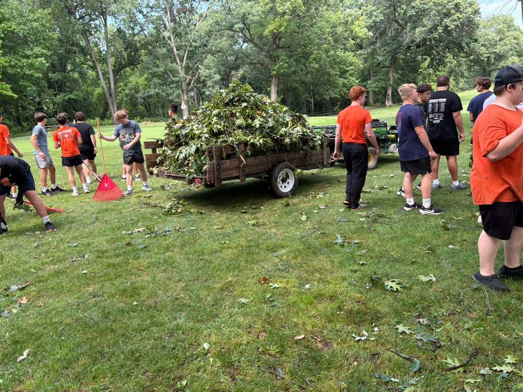 The work has officially begun for our 2026 Tecumseh Indian Football team!  Our student athletes kicked off their first day back with a full day of dedication and teamwork:  🏈 8:15 a.m. – Field Work 💪 9:15 a.m. – Strength Training 🏈 11:00 a.m. – 7-on-7 🤝 1:30–4:00 p.m. – Community Service at Tecumseh Golf Club  We're proud of the commitment, discipline, and effort these student athletes demonstrated from start to finish. Just as importantly, they ended the day by giving back to our community, reflecting what it means to be a Tecumseh Indian.  Thank you to our coaches for their leadership, our players for embracing the challenge, and to Tecumseh Golf Club for partnering with our team.   #onetribe