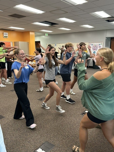THS Link Crew Leaders Are Ready! Our Link Crew leaders spent Monday and Tuesday training, team building, and preparing for an exciting start to the school year! On Monday, they’ll officially put that training into action as we welcome the Class of 2030 to their very first day of high school! This year marks our 14th year of Link Crew at THS, and we’re proud to continue the tradition of upperclassmen helping our newest students feel welcomed, connected, and ready for high school.
