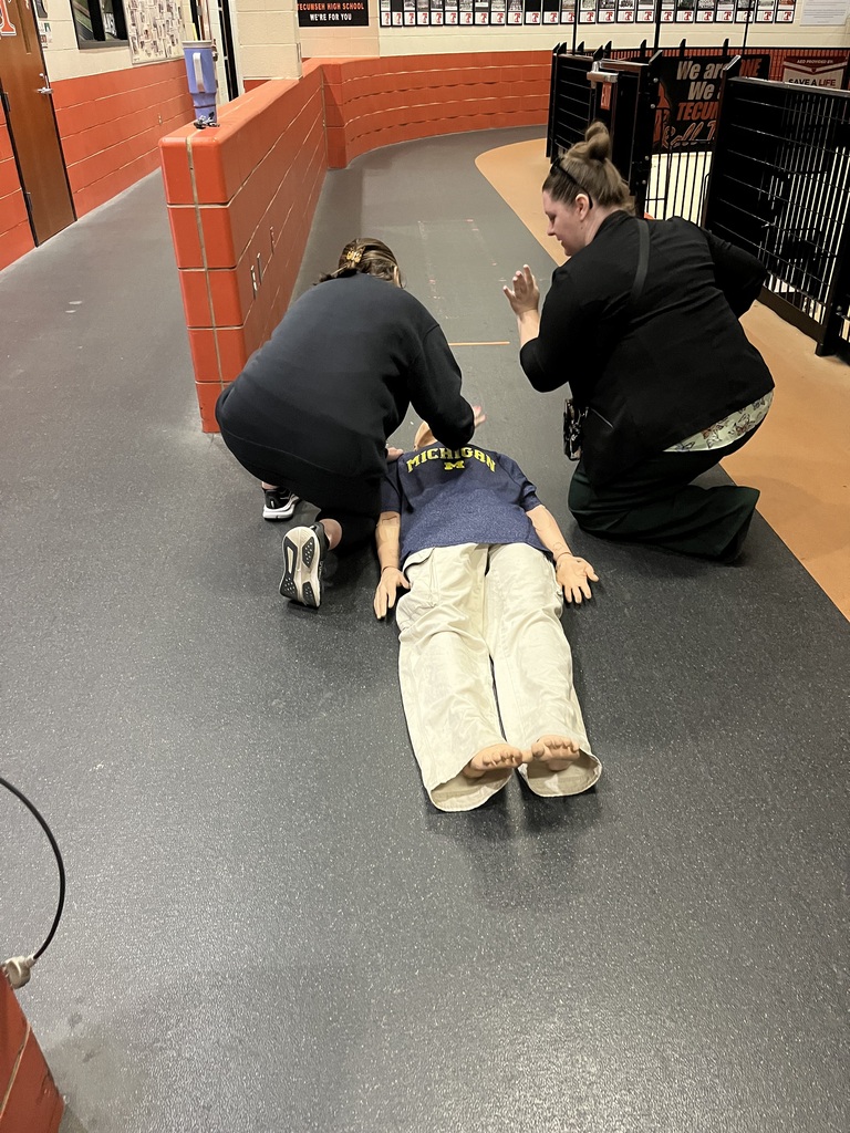Tecumseh Public Schools is committed to being prepared for medical emergencies. On Friday, Tecumseh High School held our first cardiac emergency drill of the school year, as part of an emergency preparedness initiative led by our District Nurse. Working alongside our local EMS and Fire departments, staff participated in a realistic emergency simulation—from recognizing and responding to the emergency, calling 911, and working through the response process with our first responders from start to finish. These drills provide an opportunity to practice, identify potential challenges, and troubleshoot issues before a real emergency occurs. Our THS Medical Emergency Response Team did a fantastic job! 👏 Additional drills will be conducted at each of our school buildings in the coming months as we continue to strengthen our emergency preparedness and help ensure the safety of our students and staff.