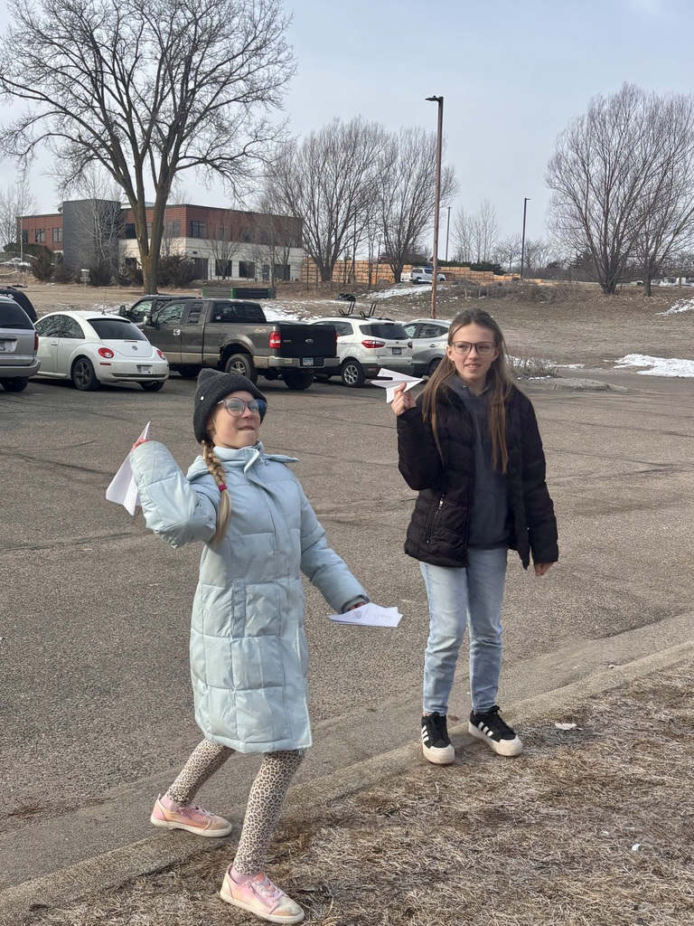 TN students and paper airplanes 