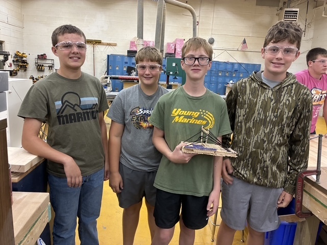 Engineering and Desin class, building bridges