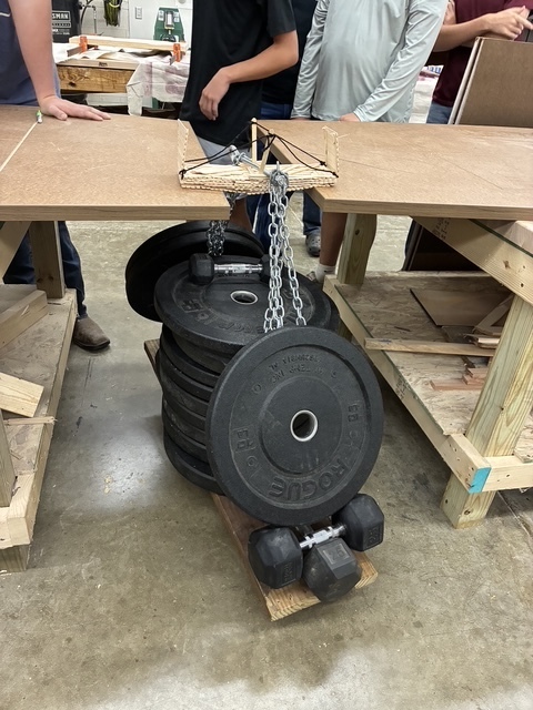 Engineering and Desin class, building bridges