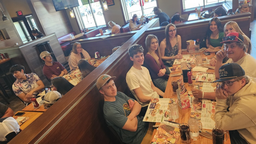 Chilis