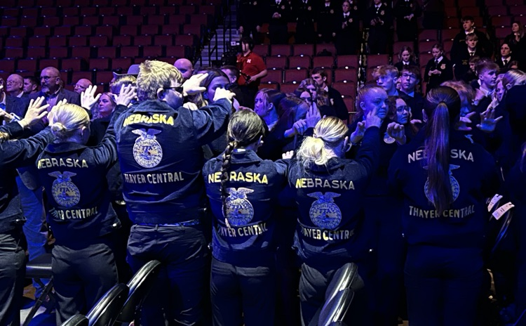 Participating in the tunnel wall for the state officers