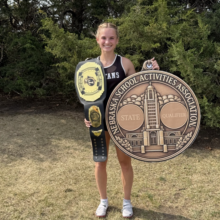 Ryann Pulliam now holds the school record at 10-02. Punched her ticket to Burke