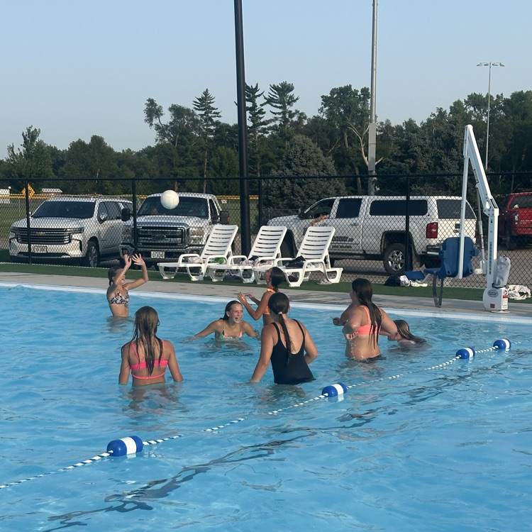 pool 10