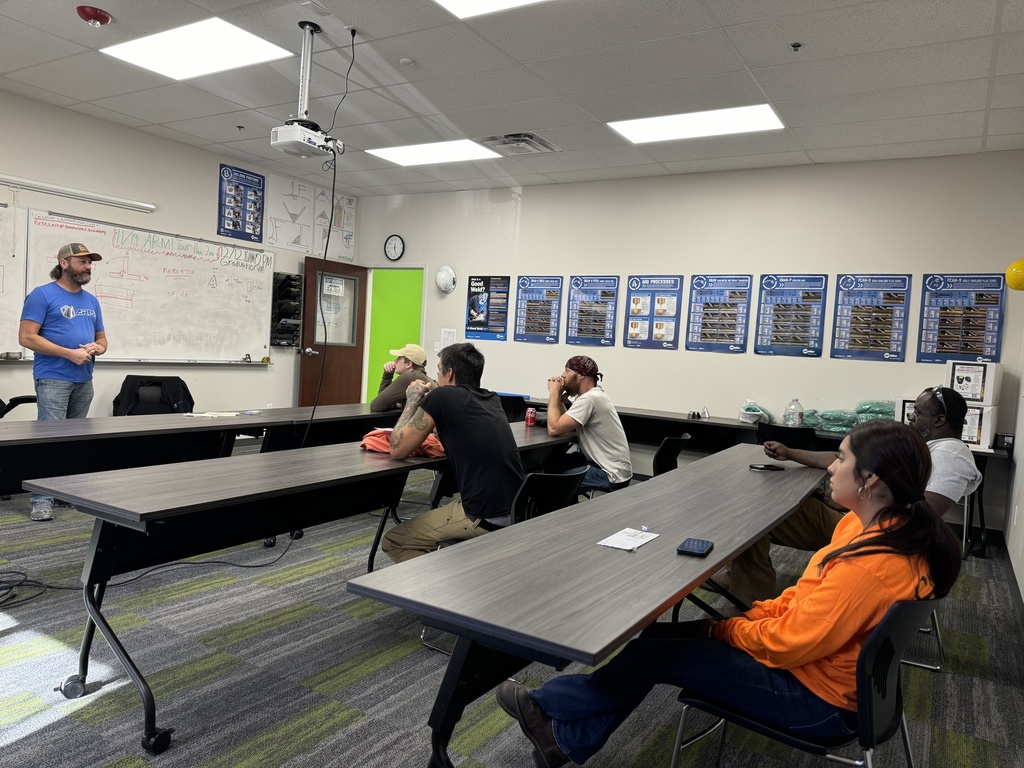 ARMI Recruiter speaking to Welding Students in Classroom. 