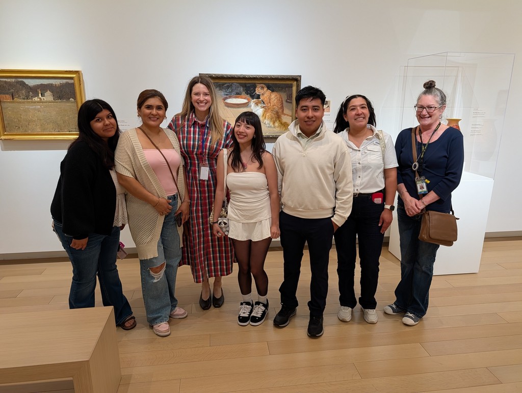 Photo of Group on Field Trip to Arkansas Museum of Fine Arts