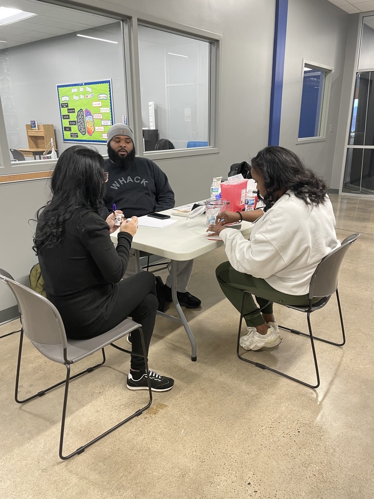 Today at The Academy, we hosted our Health & Wellness Fair — and it was a huge success! We had the pleasure of welcoming some incredible organizations, including the Arkansas Minority Health Commission, Arkansas Prostate Cancer Foundation, My Pink Move, Baptist Health Medical Center, the Arkansas Department of Health, and many more! These amazing partners provided health screenings, flu shots, valuable resources, and referrals to help our community stay informed and empowered. A big THANK YOU to everyone who showed up, participated, and took advantage of all the helpful information offered today. Your engagement truly made this event special! We’re already planning to bring more events like this in the near future — so stay tuned!