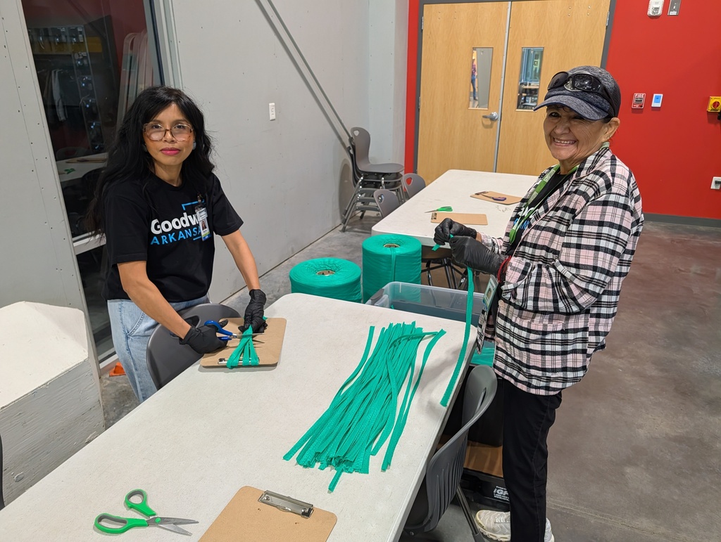 Photo of staff volunteering at Arkansas Food Bank