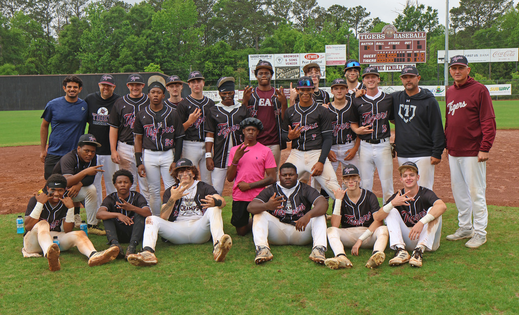 The THS Tigers varsity baseball team defeated Providence Christian 3-1 May 1 in the third game of the second round of the state playoffs at Donnie Fendley Field. The Tigers win the series and move on to the next round. More info coming later.