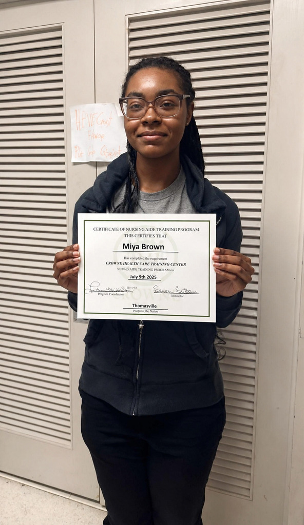 Congratulations to the Thomasville High School Senior Co-Op student, Miya Brown, on successfully completing the Nurse Aide Training Program at Crowne Health Care Training Center! We are so proud of her hard work and dedication as she takes this exciting step toward a career in healthcare.