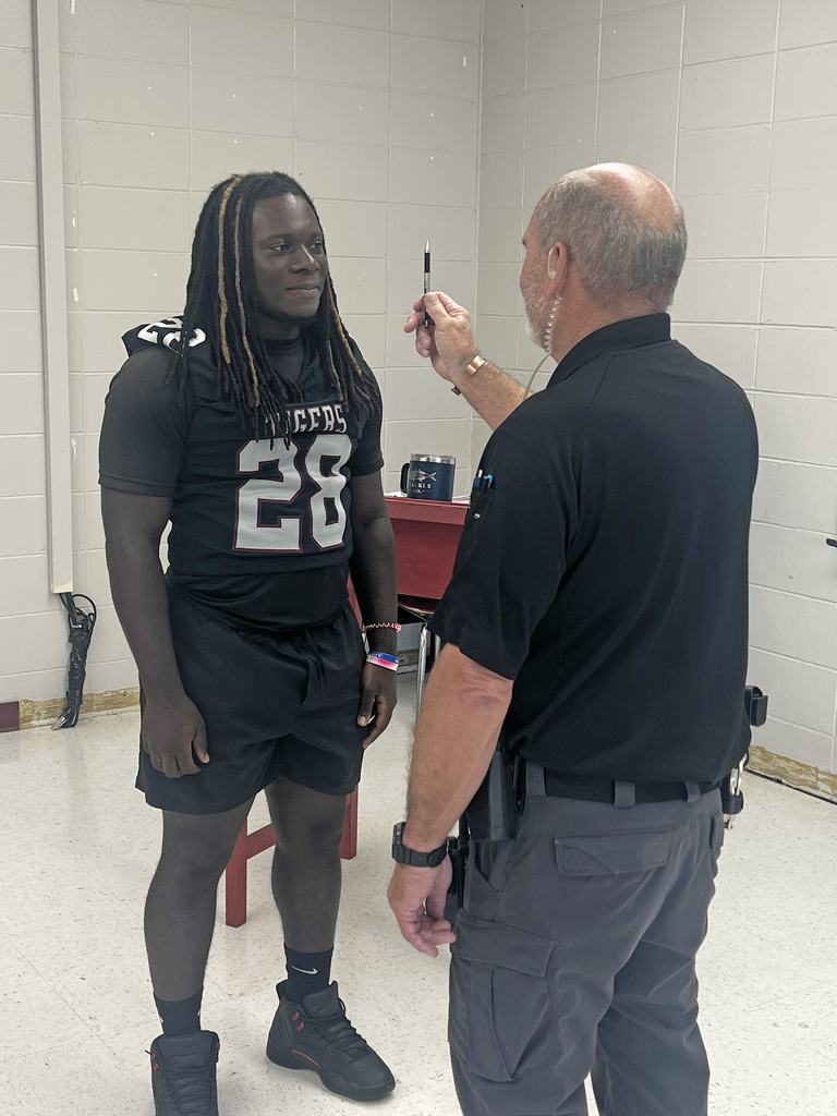 Durl Willis, School Resource Officer, for the Thomasville City Schools District, spoke Aug. 28 to students in the Driver's Education classes at Thomasville High School. He also demonstrated a field sobriety test.