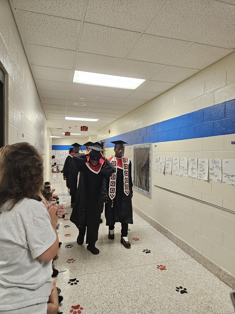 Senior walk at TPS