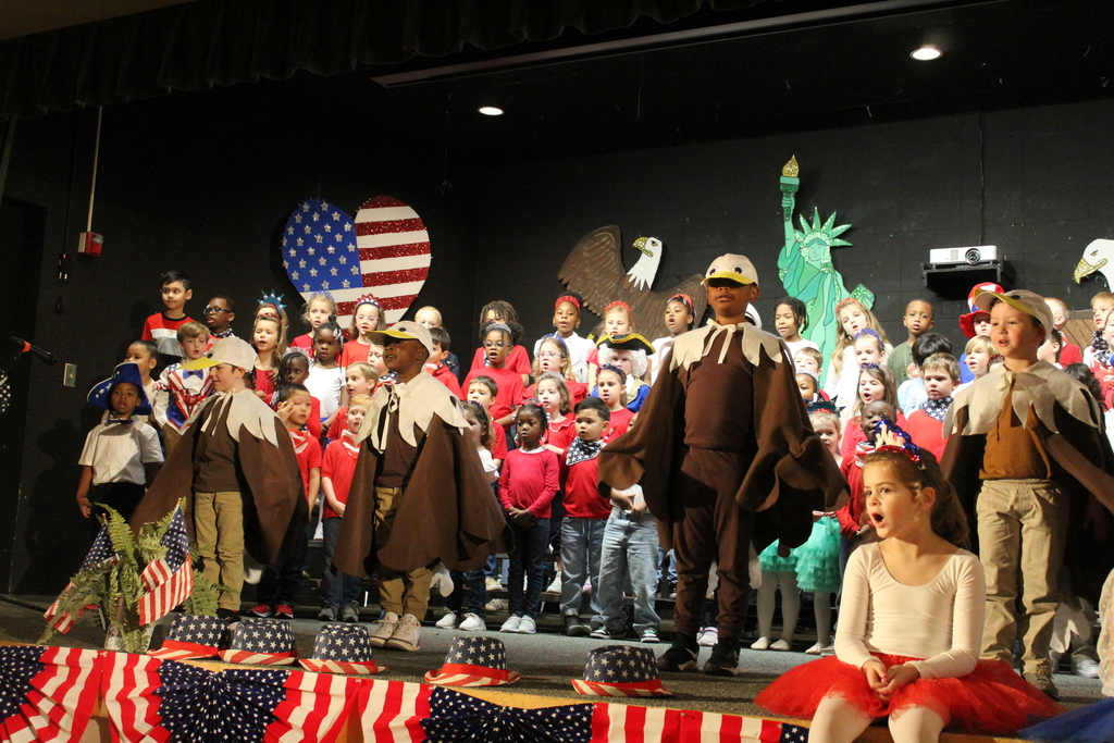 JES Kindergarten Patriotic Program 3