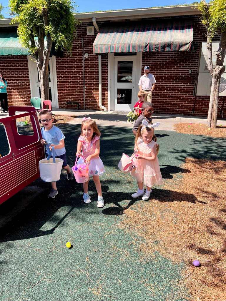 JES Egg Hunt and Drop 4