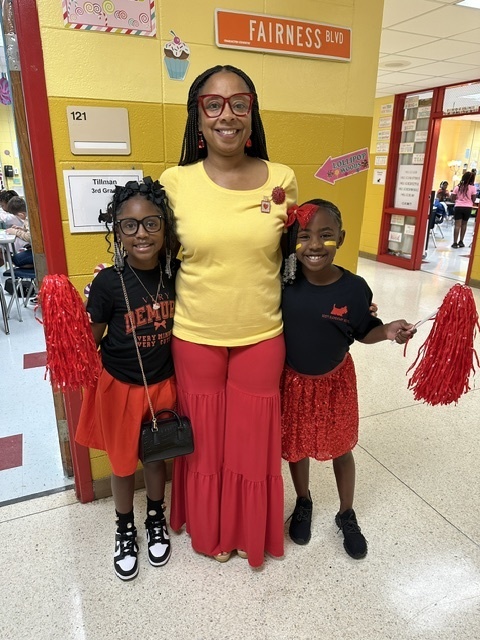 Red & Gold Day
