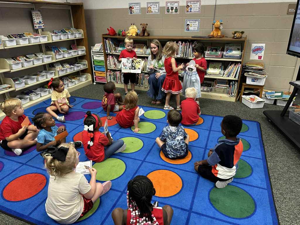JES Story time at the Library with Mrs. Norman