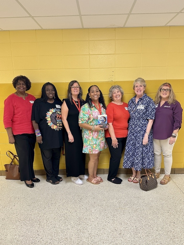 TCS Dictionary Distribution from Literacy of Thomas County 9