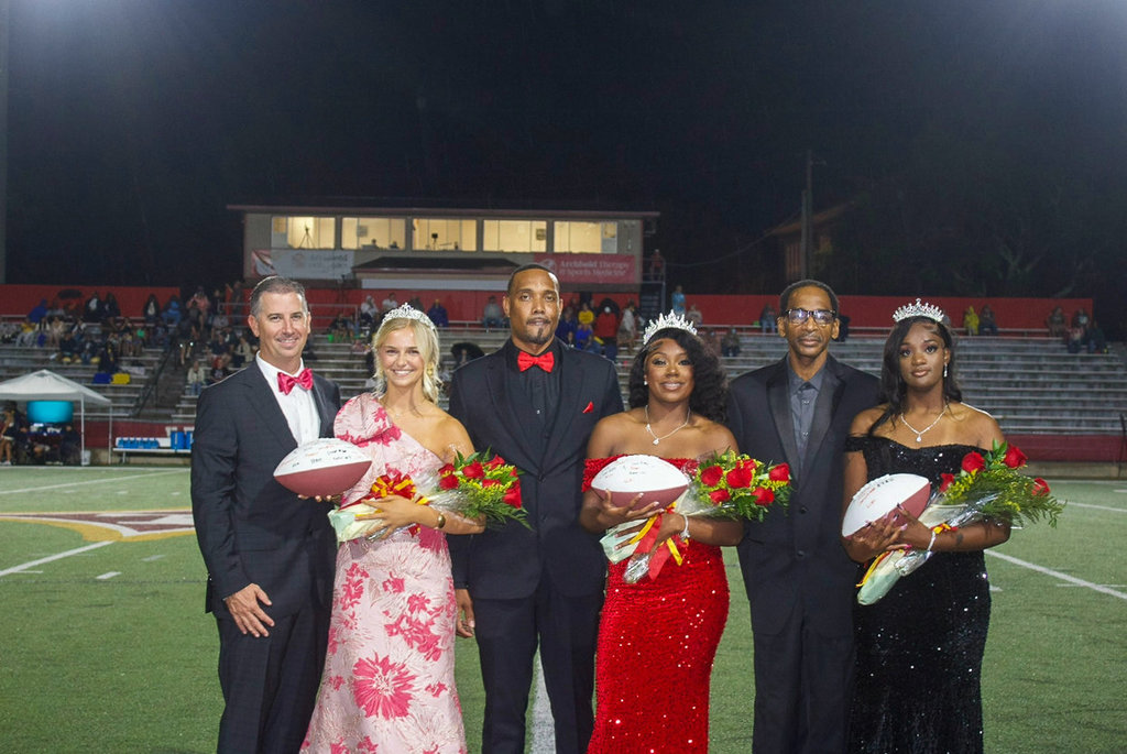 THS Homecoming Queen, Miss Bulldog, and Miss Spirit 2025 