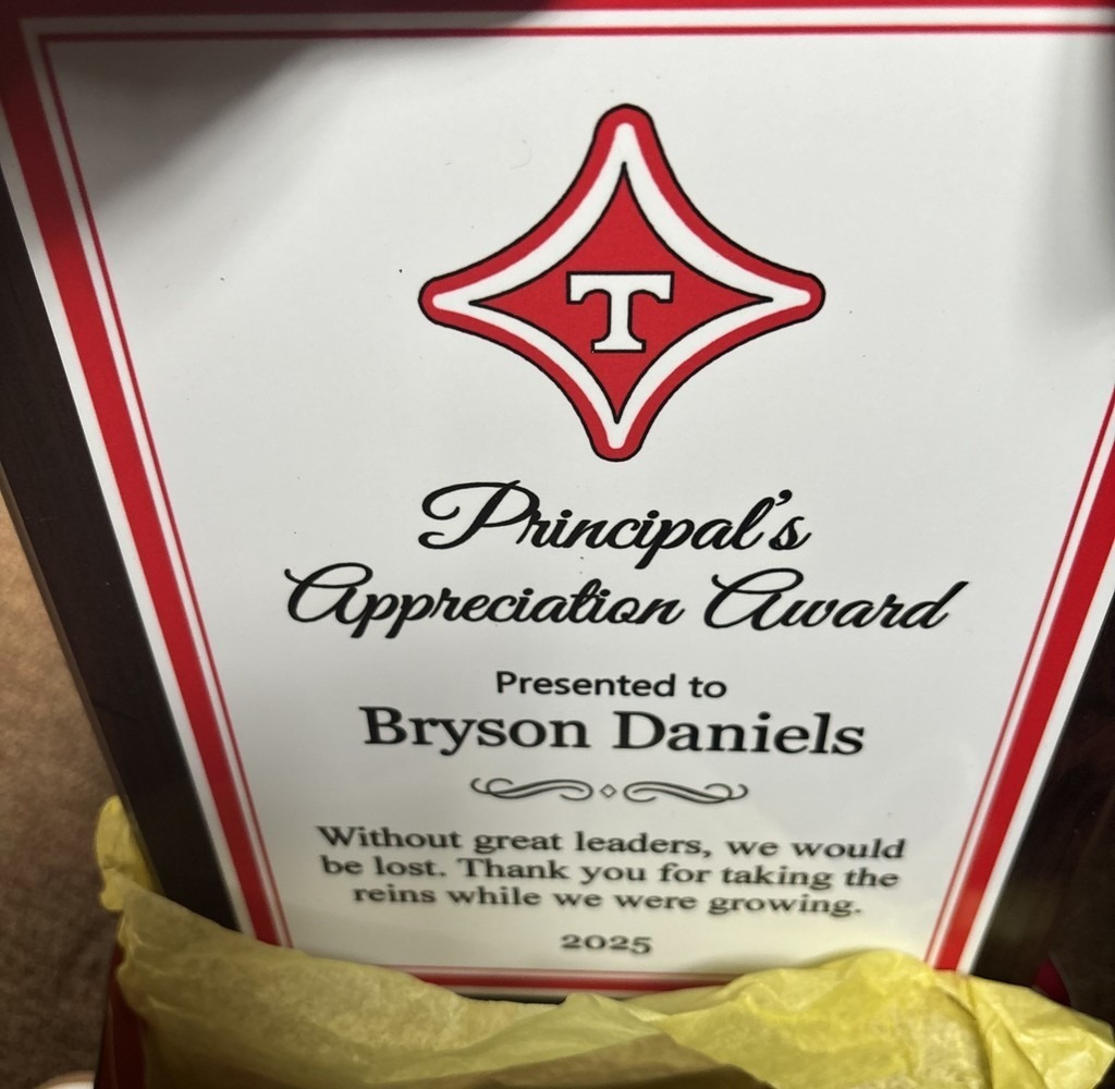 THS/MPMS/SA - Mr. Daniels Principal Appreciation Award 5