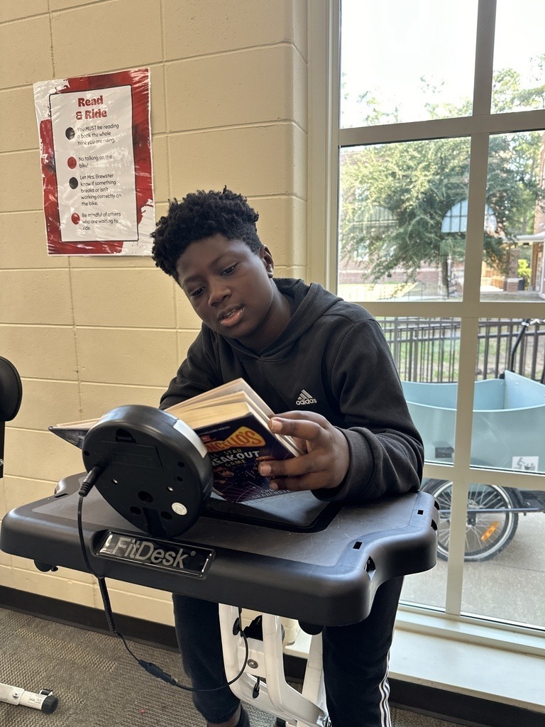 TCS Bulldogs Read Anywhere Fall Break 8
