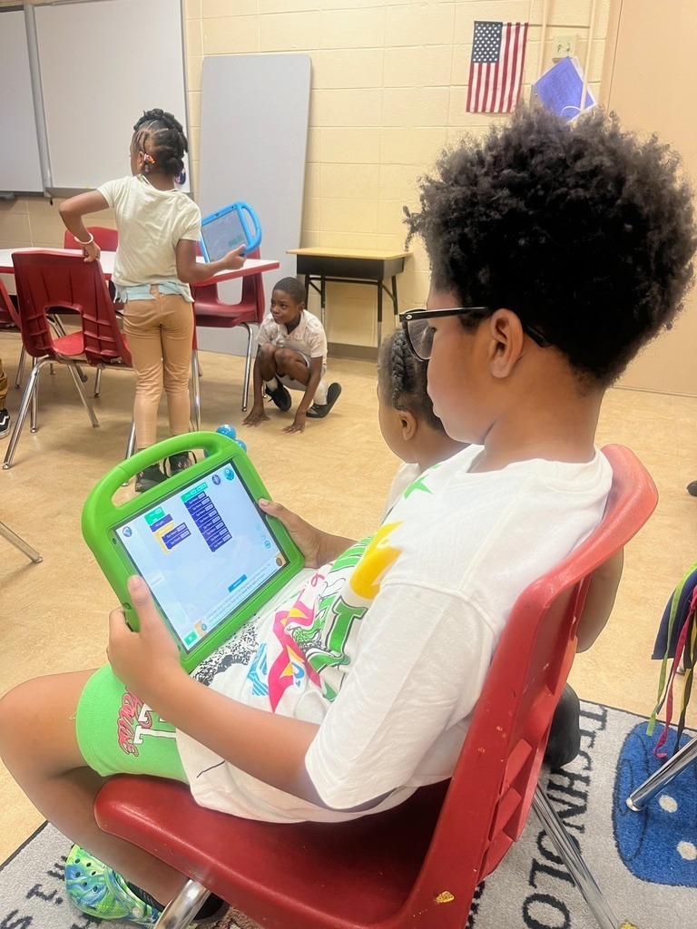 HES STEM GA Reads Day 1