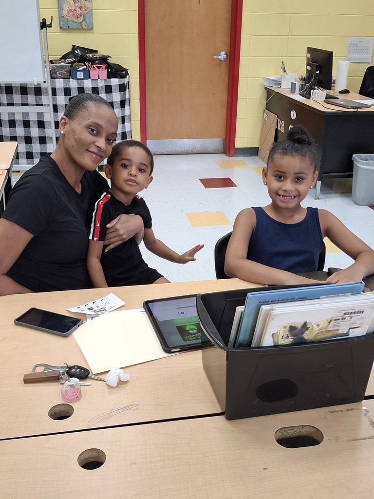 SES Family Literacy Night 5