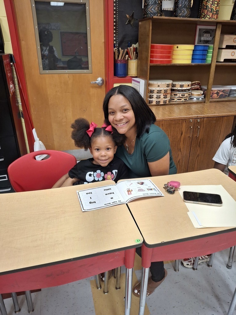 SES Family Literacy Night 8