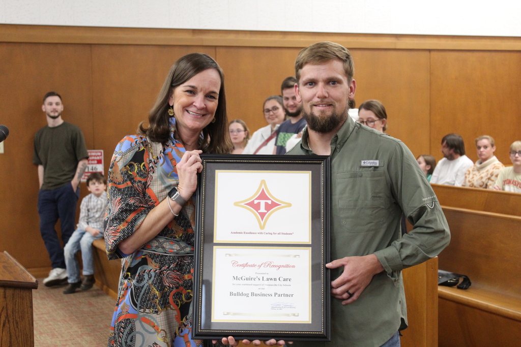 JES Bulldog Business Partner - McGuire Lawn Care 1