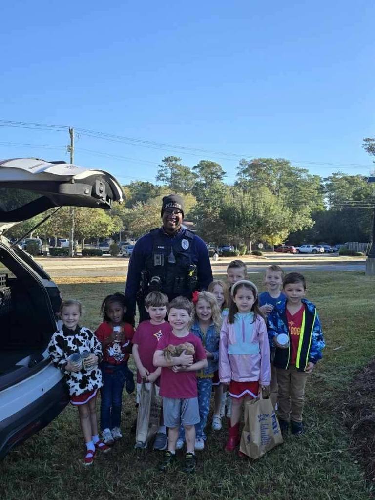 TCS Can Food Drive Nov 2025 3