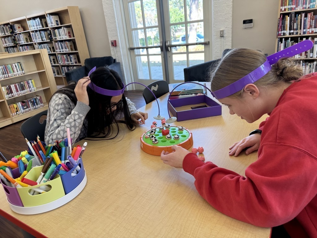 THS Library is BACK! 4