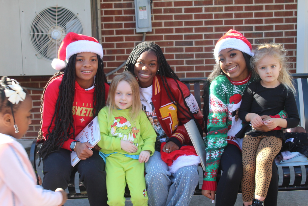 JES/THS Elves Visit 5