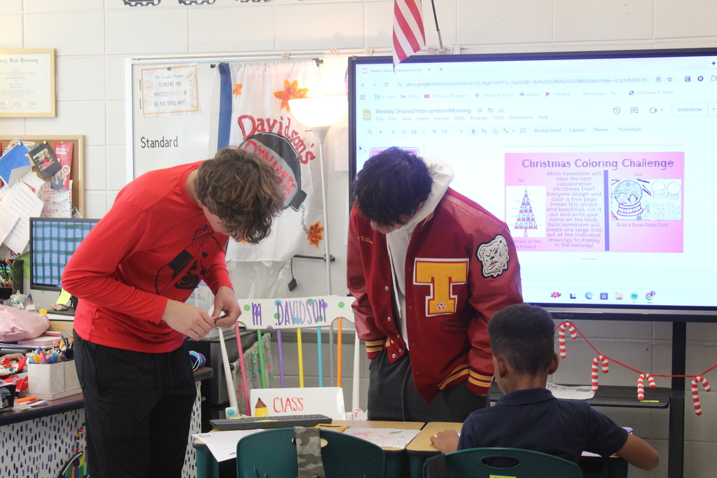 JES/THS Elves Visit 2