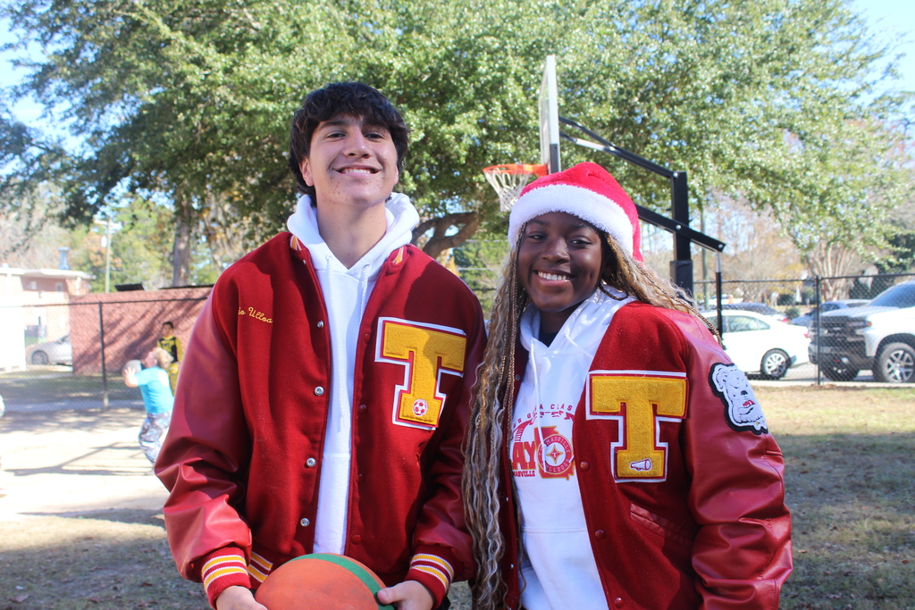 JES/THS Elves Visit 1