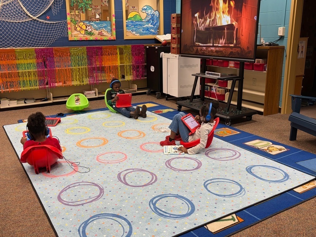 TCS Cozy for to Read HES 